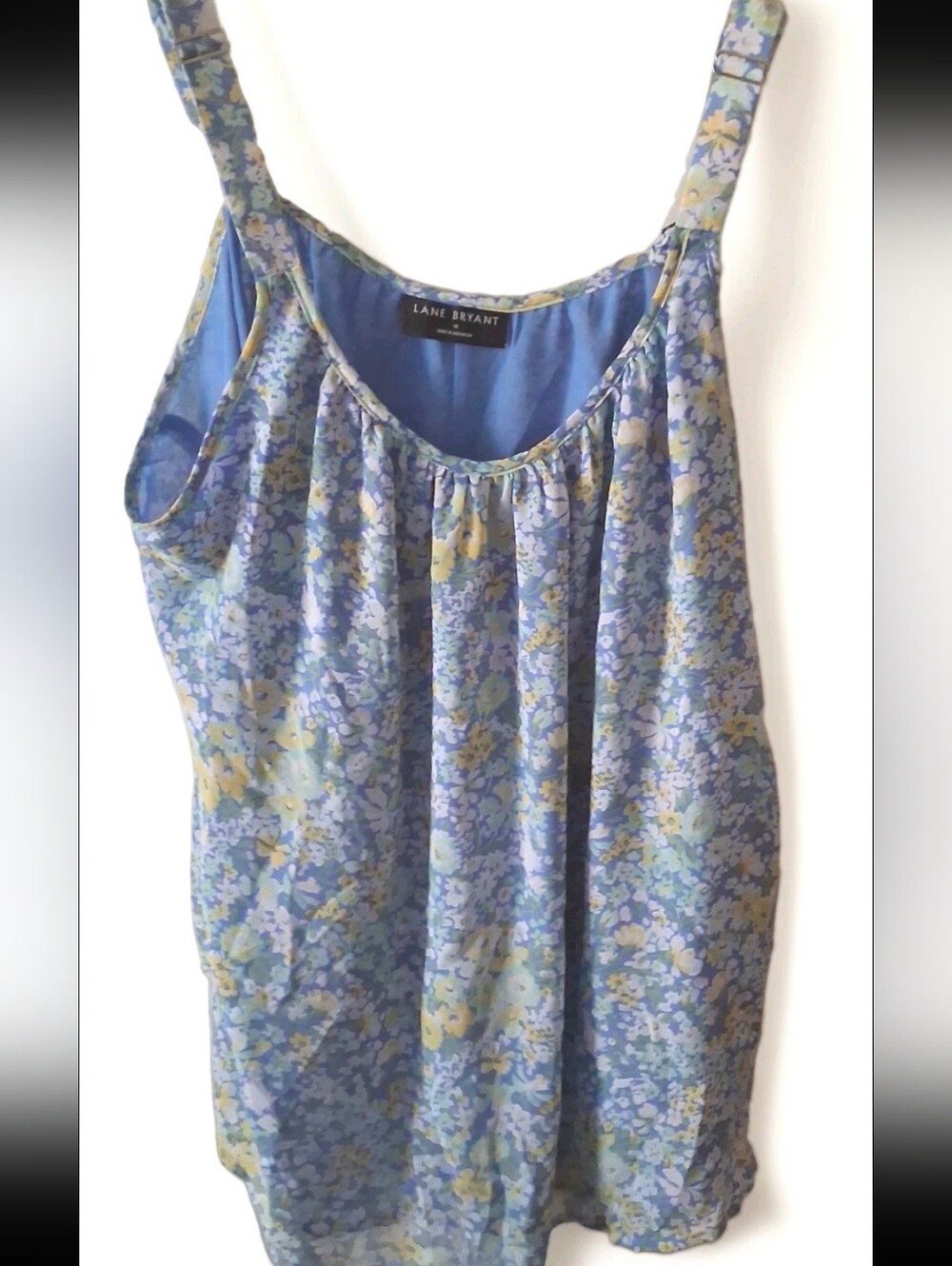 Lane Bryant - Women's Lightweight Floral Sleeveless Blouse. Size 18